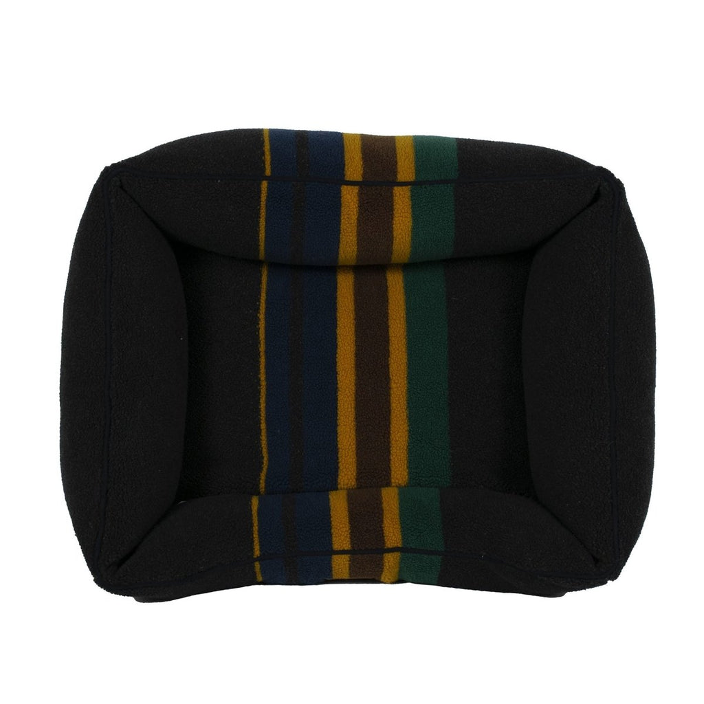Pendleton Vintage Camp Oxford Black Kuddler Berber Dog Bed
